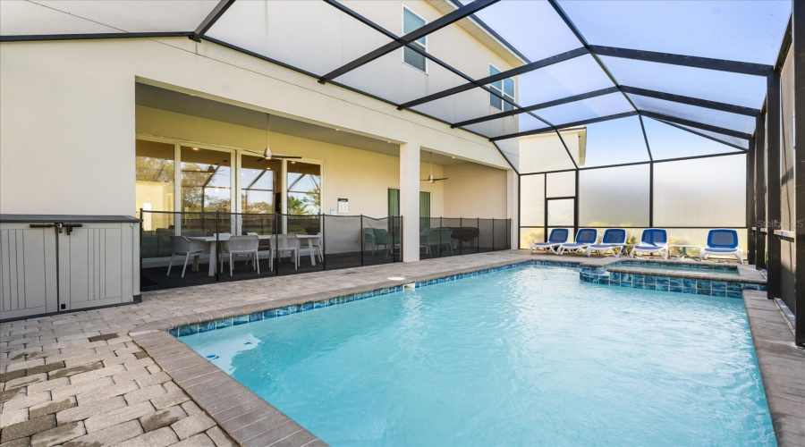 DAVENPORT, Florida 33837, 6 Bedrooms Bedrooms, ,4 BathroomsBathrooms,Residential,For Sale,OAK CREEK,0,MFRO6353317