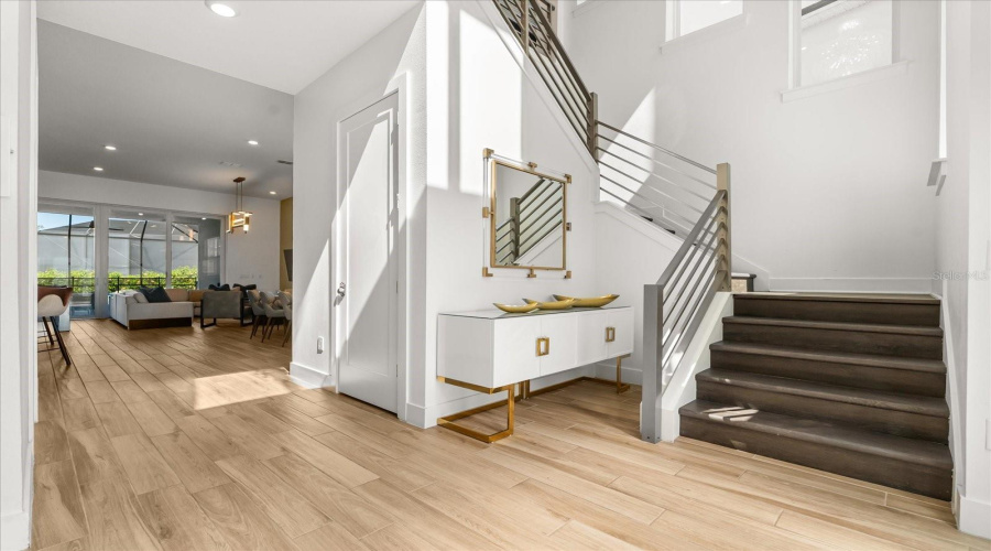 DAVENPORT, Florida 33837, 6 Bedrooms Bedrooms, ,4 BathroomsBathrooms,Residential,For Sale,OAK CREEK,0,MFRO6353317