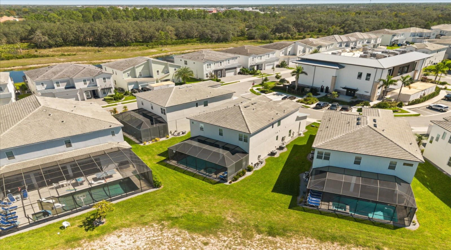 DAVENPORT, Florida 33837, 6 Bedrooms Bedrooms, ,4 BathroomsBathrooms,Residential,For Sale,OAK CREEK,0,MFRO6353317