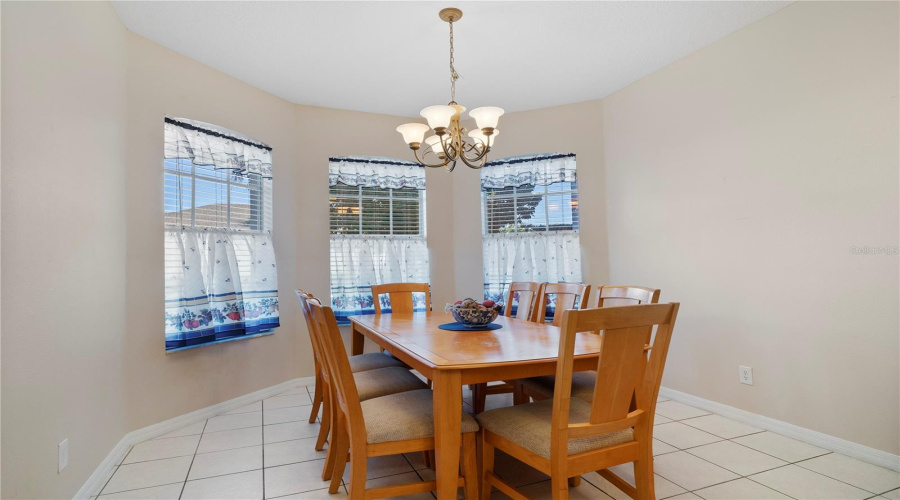 DAVENPORT, Florida 33897, 4 Bedrooms Bedrooms, ,3 BathroomsBathrooms,Residential,For Sale,ORISTA,0,MFRO6353581