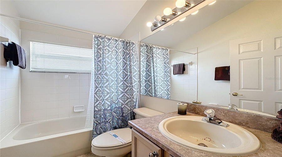 Twin bathroom