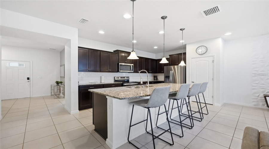 KISSIMMEE, Florida 34747, 5 Bedrooms Bedrooms, ,4 BathroomsBathrooms,Residential,For Sale,SYDNEY,0,MFRO6353549