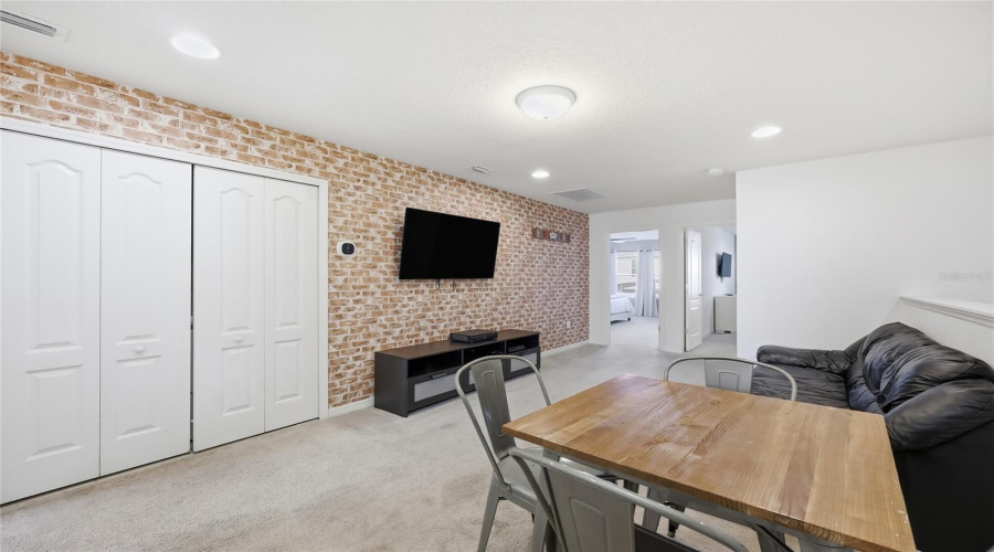KISSIMMEE, Florida 34747, 5 Bedrooms Bedrooms, ,4 BathroomsBathrooms,Residential,For Sale,SYDNEY,0,MFRO6353549