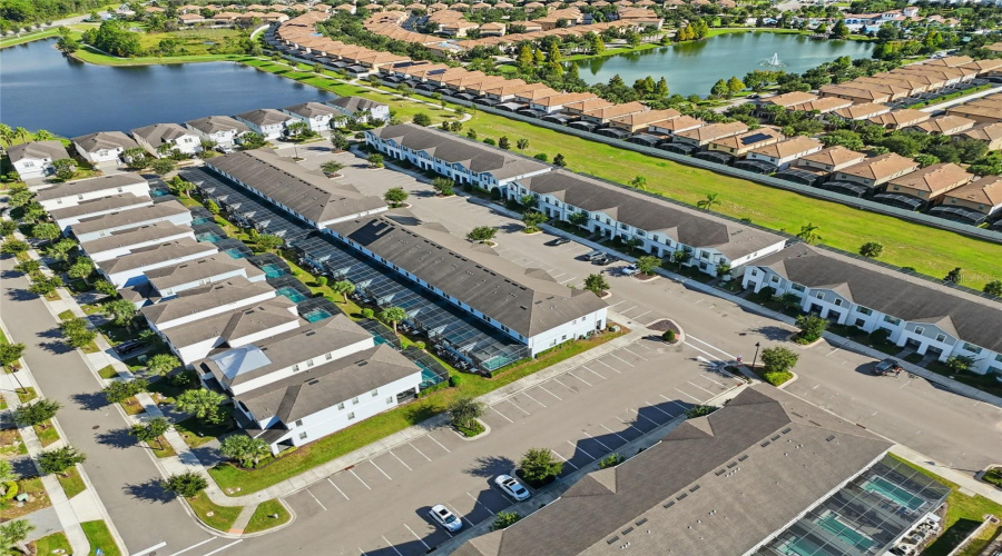 KISSIMMEE, Florida 34747, 5 Bedrooms Bedrooms, ,4 BathroomsBathrooms,Residential,For Sale,SYDNEY,0,MFRO6353549