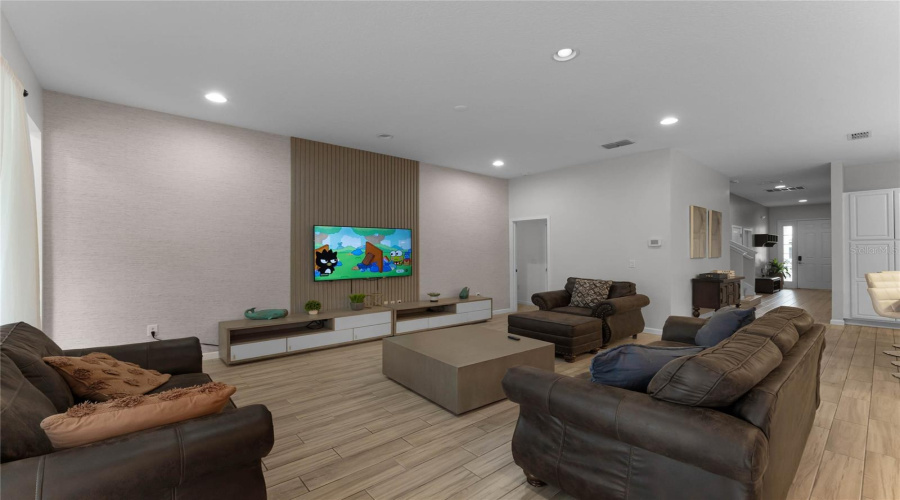 KISSIMMEE, Florida 34746, 12 Bedrooms Bedrooms, ,11 BathroomsBathrooms,Residential,For Sale,MARCELLO,0,MFRO6290273