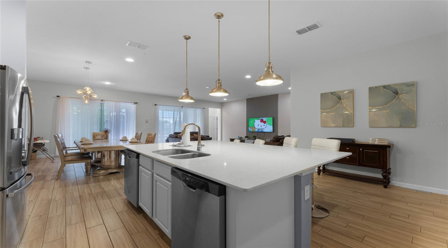 KISSIMMEE, Florida 34746, 12 Bedrooms Bedrooms, ,11 BathroomsBathrooms,Residential,For Sale,MARCELLO,0,MFRO6290273