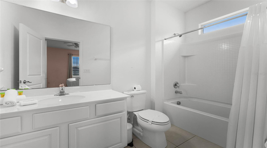 KISSIMMEE, Florida 34746, 12 Bedrooms Bedrooms, ,11 BathroomsBathrooms,Residential,For Sale,MARCELLO,0,MFRO6290273