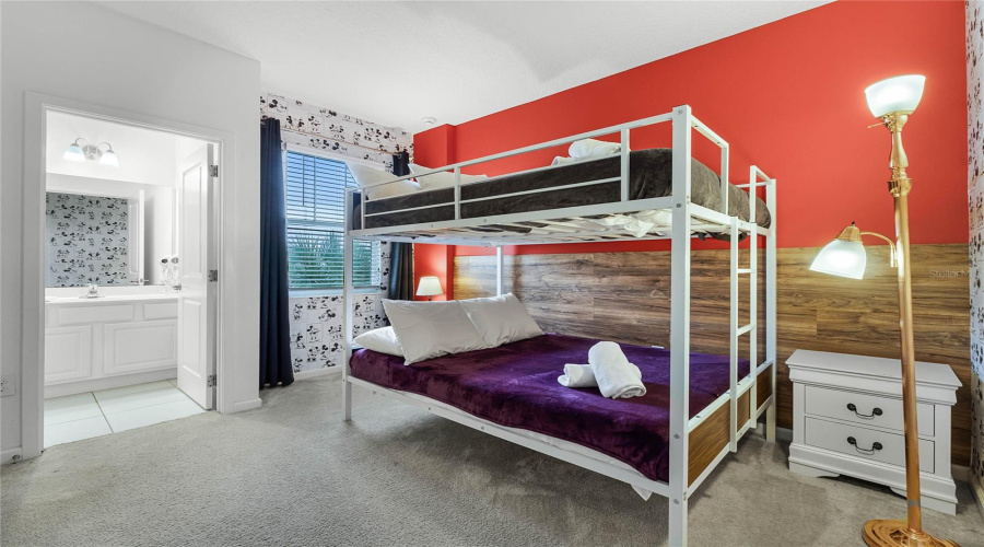 KISSIMMEE, Florida 34746, 12 Bedrooms Bedrooms, ,11 BathroomsBathrooms,Residential,For Sale,MARCELLO,0,MFRO6290273