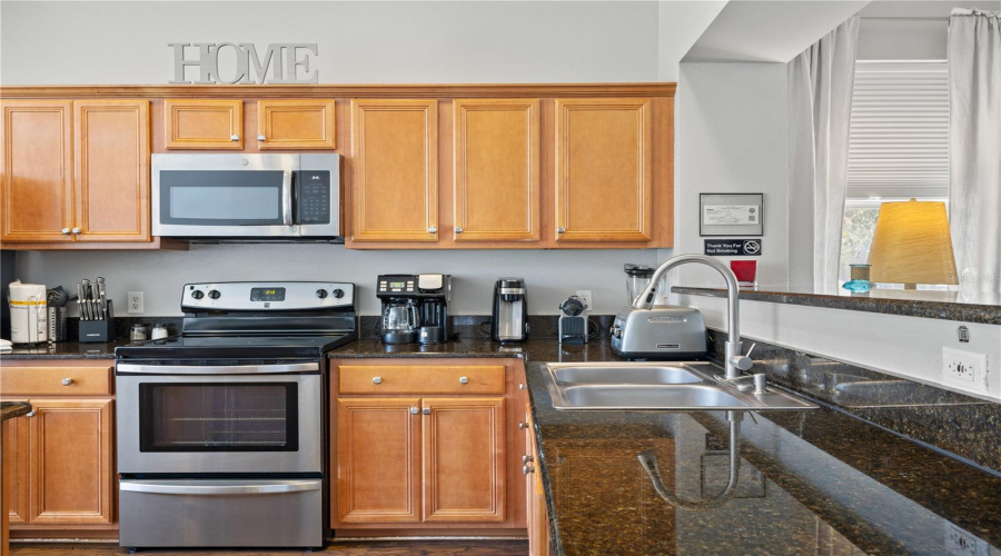 KISSIMMEE, Florida 34747, 3 Bedrooms Bedrooms, ,2 BathroomsBathrooms,Residential,For Sale,LONG ISLAND,0,MFRO6352773