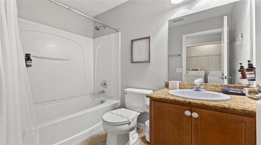 KISSIMMEE, Florida 34747, 3 Bedrooms Bedrooms, ,2 BathroomsBathrooms,Residential,For Sale,LONG ISLAND,0,MFRO6352773