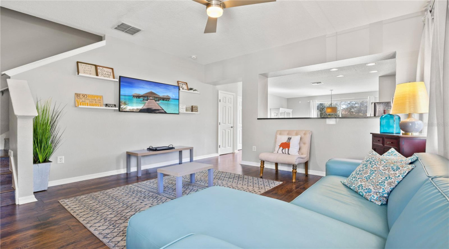 KISSIMMEE, Florida 34747, 3 Bedrooms Bedrooms, ,2 BathroomsBathrooms,Residential,For Sale,LONG ISLAND,0,MFRO6352773