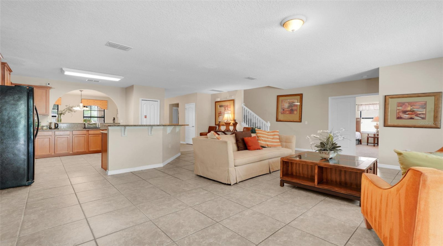 DAVENPORT, Florida 33896, 6 Bedrooms Bedrooms, ,5 BathroomsBathrooms,Residential,For Sale,CYPRESS POINTE,0,MFRO6342213