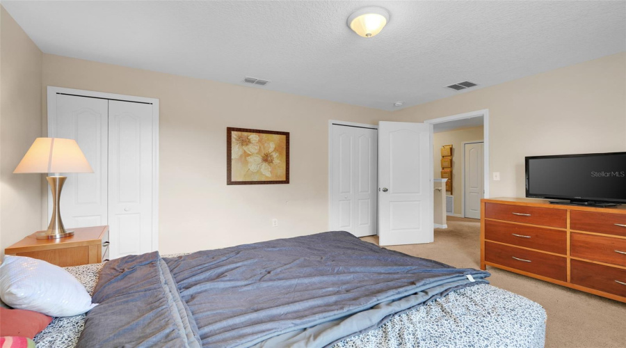 DAVENPORT, Florida 33896, 6 Bedrooms Bedrooms, ,5 BathroomsBathrooms,Residential,For Sale,CYPRESS POINTE,0,MFRO6342213