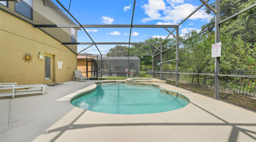 DAVENPORT, Florida 33896, 6 Bedrooms Bedrooms, ,5 BathroomsBathrooms,Residential,For Sale,CYPRESS POINTE,0,MFRO6342213