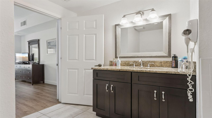 KISSIMMEE, Florida 34746, 3 Bedrooms Bedrooms, ,2 BathroomsBathrooms,Residential,For Sale,YELLOWGOLD,0,MFRS5136842