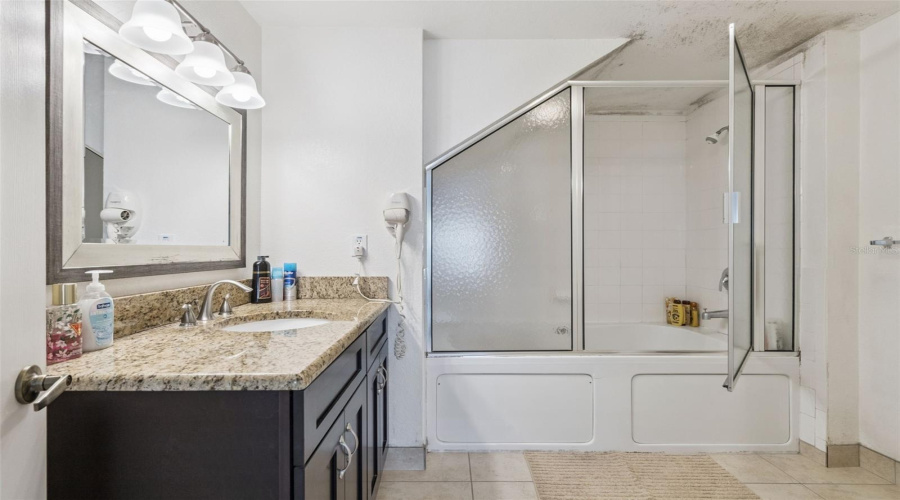 KISSIMMEE, Florida 34746, 3 Bedrooms Bedrooms, ,2 BathroomsBathrooms,Residential,For Sale,YELLOWGOLD,0,MFRS5136842