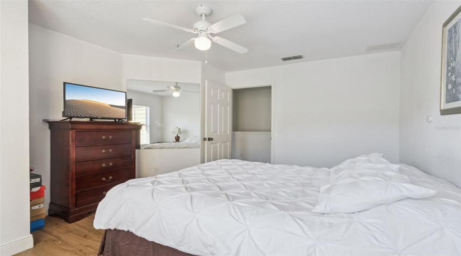 KISSIMMEE, Florida 34746, 3 Bedrooms Bedrooms, ,2 BathroomsBathrooms,Residential,For Sale,YELLOWGOLD,0,MFRS5136842