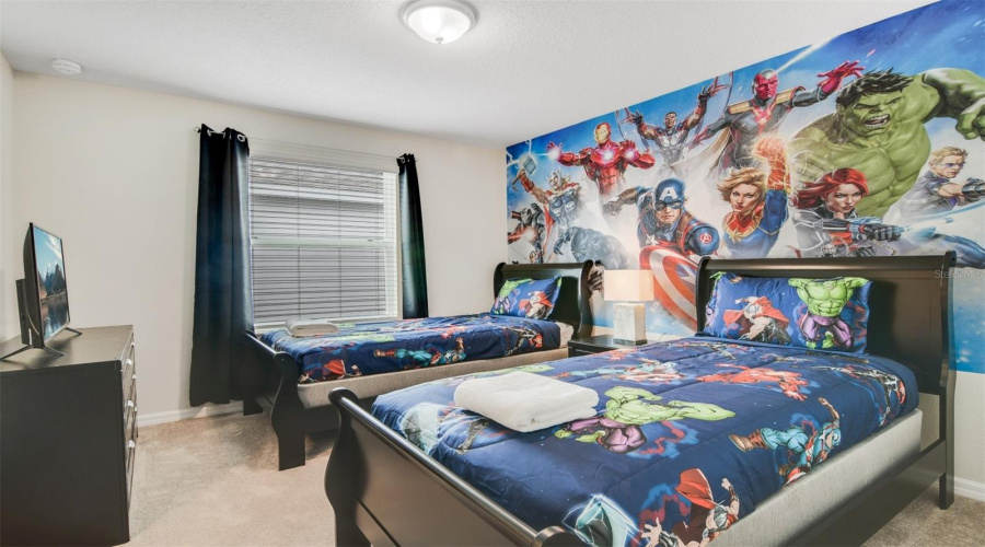 DAVENPORT, Florida 33897, 10 Bedrooms Bedrooms, ,8 BathroomsBathrooms,Residential,For Sale,MAHALO,0,MFRO6353705