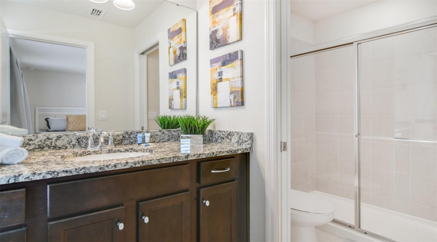 DAVENPORT, Florida 33897, 10 Bedrooms Bedrooms, ,8 BathroomsBathrooms,Residential,For Sale,MAHALO,0,MFRO6353705
