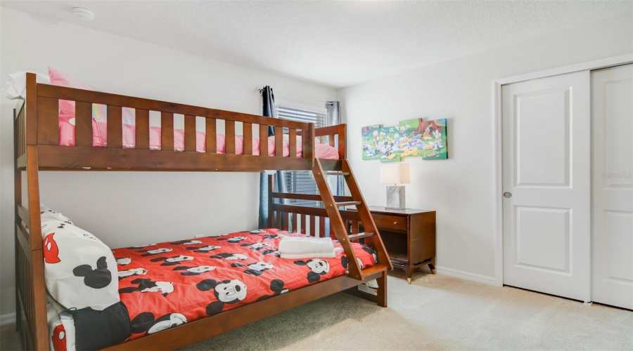 DAVENPORT, Florida 33897, 10 Bedrooms Bedrooms, ,8 BathroomsBathrooms,Residential,For Sale,MAHALO,0,MFRO6353705