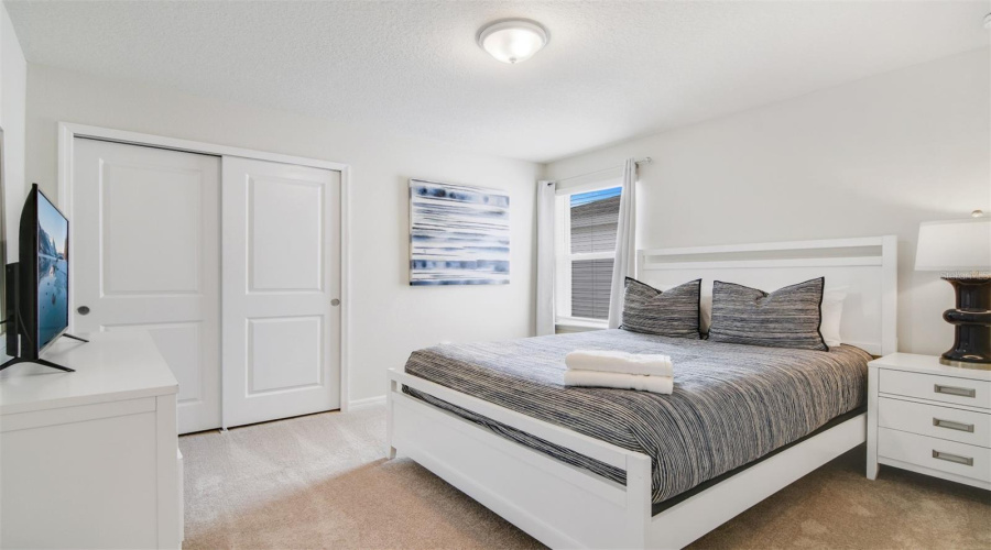 DAVENPORT, Florida 33897, 10 Bedrooms Bedrooms, ,8 BathroomsBathrooms,Residential,For Sale,MAHALO,0,MFRO6353705