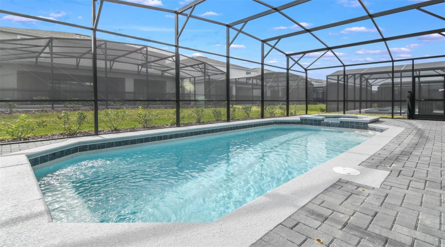 DAVENPORT, Florida 33897, 10 Bedrooms Bedrooms, ,8 BathroomsBathrooms,Residential,For Sale,MAHALO,0,MFRO6353705