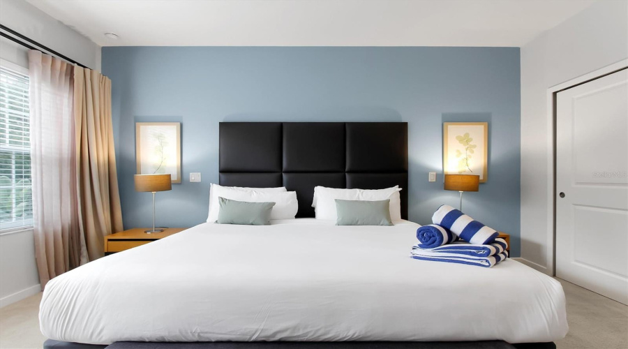 KISSIMMEE, Florida 34746, 2 Bedrooms Bedrooms, ,2 BathroomsBathrooms,Residential,For Sale,CORVETTE,0,MFRO6353756