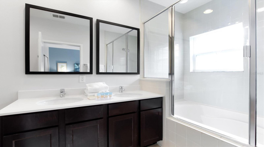 KISSIMMEE, Florida 34746, 2 Bedrooms Bedrooms, ,2 BathroomsBathrooms,Residential,For Sale,CORVETTE,0,MFRO6353756