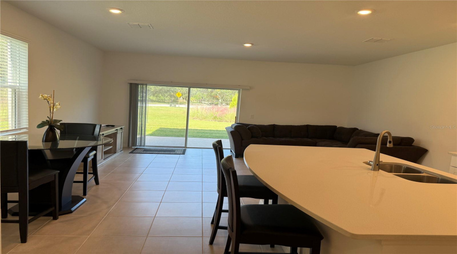 KISSIMMEE, Florida 34746, 3 Bedrooms Bedrooms, ,2 BathroomsBathrooms,Residential,For Sale,CIRCLE HOOK ST,0,MFRO6352951