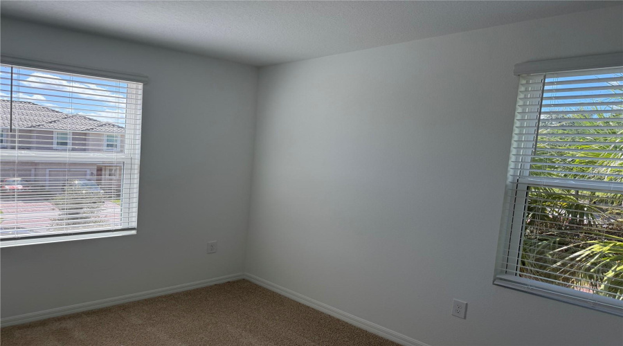 KISSIMMEE, Florida 34746, 3 Bedrooms Bedrooms, ,2 BathroomsBathrooms,Residential,For Sale,CIRCLE HOOK ST,0,MFRO6352951