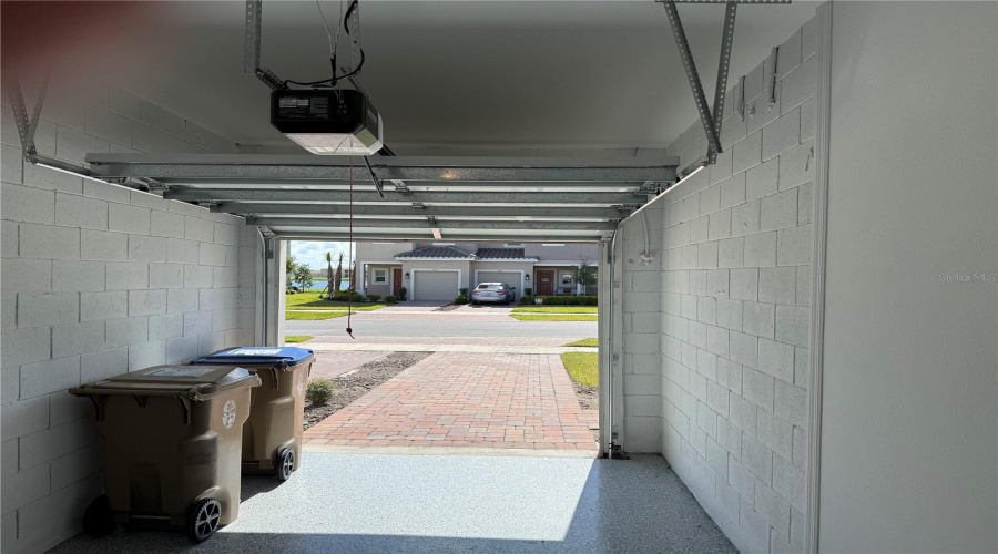 KISSIMMEE, Florida 34746, 3 Bedrooms Bedrooms, ,2 BathroomsBathrooms,Residential,For Sale,CIRCLE HOOK ST,0,MFRO6352951