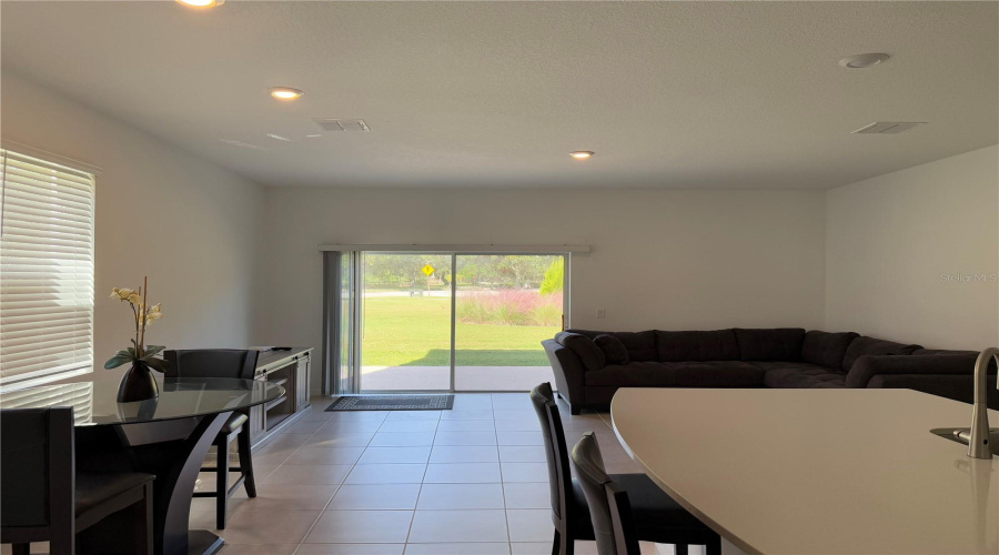 KISSIMMEE, Florida 34746, 3 Bedrooms Bedrooms, ,2 BathroomsBathrooms,Residential,For Sale,CIRCLE HOOK ST,0,MFRO6352951