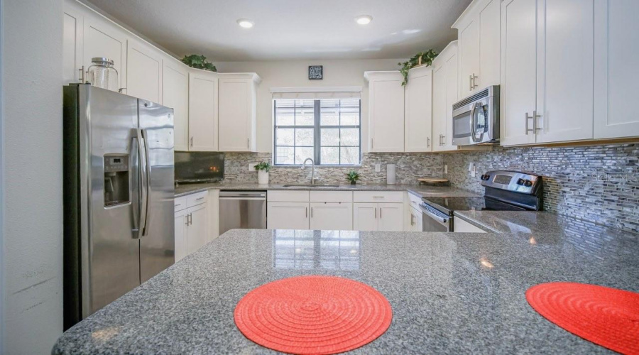 DAVENPORT, Florida 33896, 4 Bedrooms Bedrooms, ,4 BathroomsBathrooms,Residential,For Sale,SHINNECOCK HILLS,0,MFRS5136678