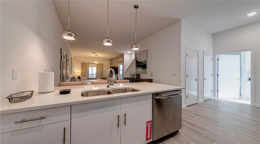 DAVENPORT, Florida 33896, 5 Bedrooms Bedrooms, ,4 BathroomsBathrooms,Residential,For Sale,TRIKOMO,0,MFRO6353858