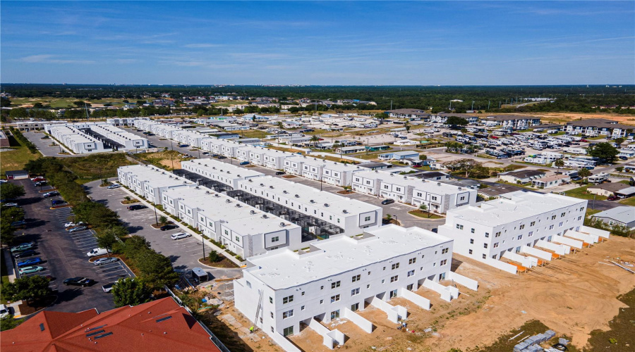 DAVENPORT, Florida 33896, 5 Bedrooms Bedrooms, ,4 BathroomsBathrooms,Residential,For Sale,TRIKOMO,0,MFRO6353858