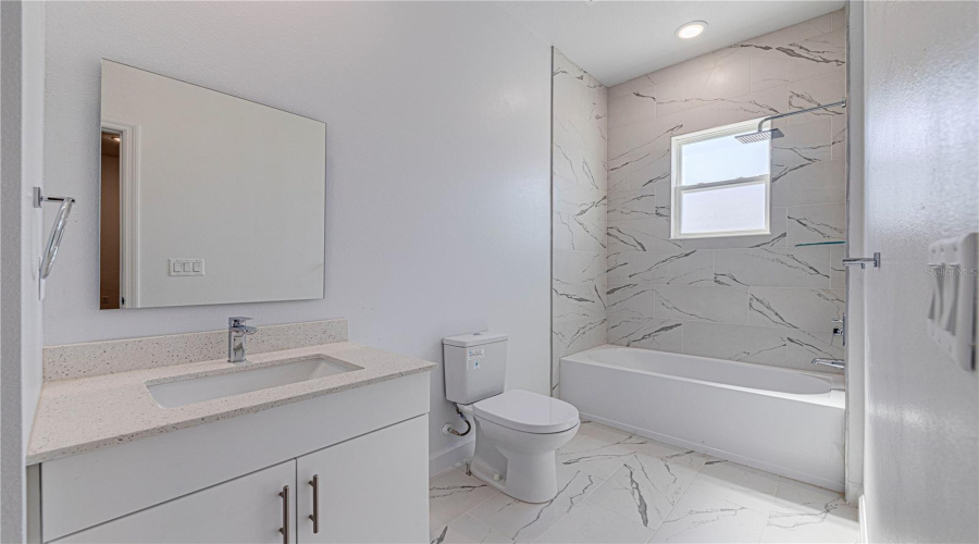 DAVENPORT, Florida 33896, 5 Bedrooms Bedrooms, ,4 BathroomsBathrooms,Residential,For Sale,FAMAGUSTA,0,MFRO6353835
