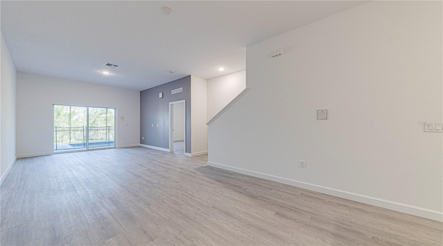 DAVENPORT, Florida 33896, 5 Bedrooms Bedrooms, ,4 BathroomsBathrooms,Residential,For Sale,FAMAGUSTA,0,MFRO6353835