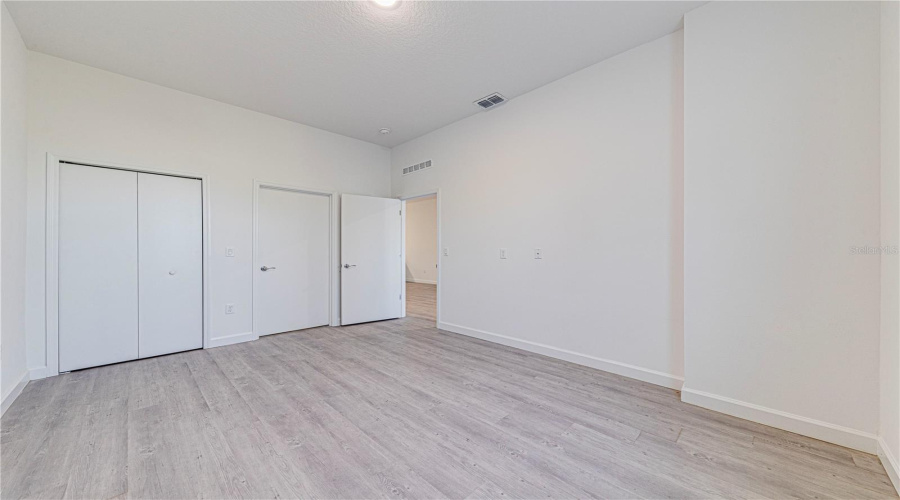 DAVENPORT, Florida 33896, 5 Bedrooms Bedrooms, ,4 BathroomsBathrooms,Residential,For Sale,FAMAGUSTA,0,MFRO6353835