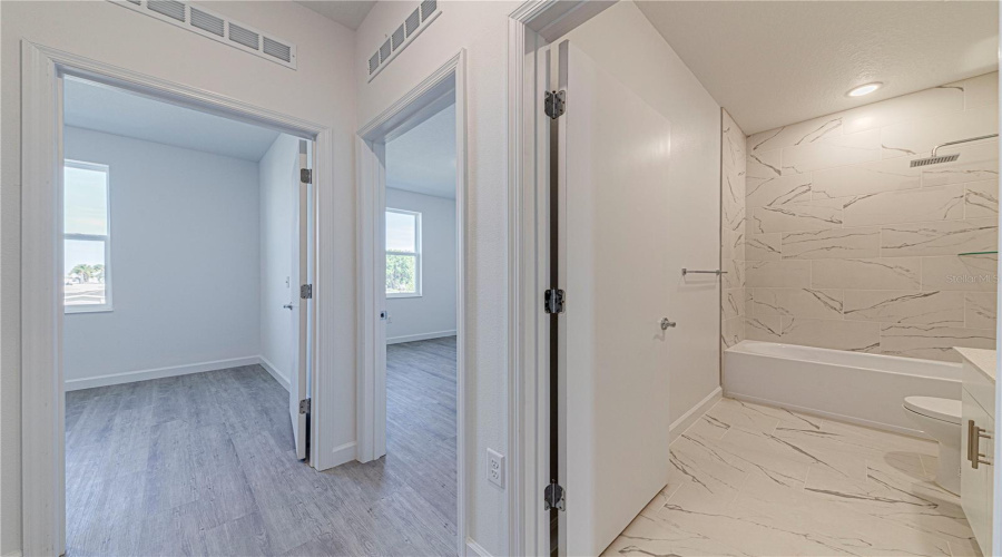 DAVENPORT, Florida 33896, 5 Bedrooms Bedrooms, ,4 BathroomsBathrooms,Residential,For Sale,FAMAGUSTA,0,MFRO6353835