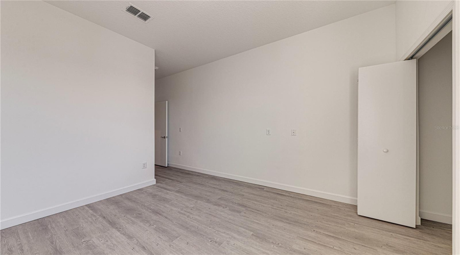 DAVENPORT, Florida 33896, 5 Bedrooms Bedrooms, ,4 BathroomsBathrooms,Residential,For Sale,FAMAGUSTA,0,MFRO6353835