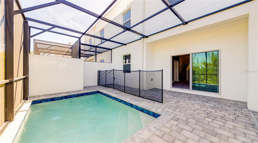 DAVENPORT, Florida 33896, 5 Bedrooms Bedrooms, ,4 BathroomsBathrooms,Residential,For Sale,FAMAGUSTA,0,MFRO6353835