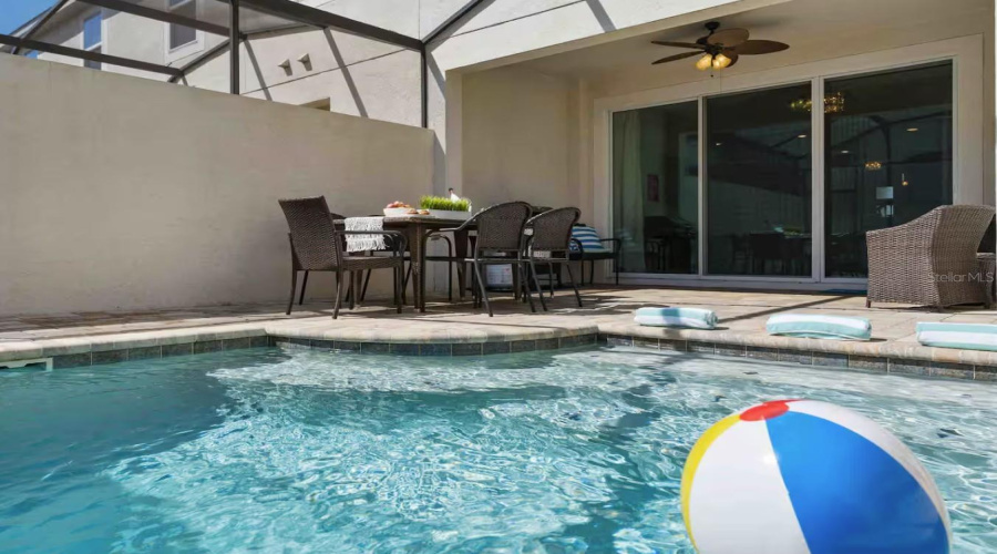 KISSIMMEE, Florida 34747, 5 Bedrooms Bedrooms, ,4 BathroomsBathrooms,Residential,For Sale,CAREY PALM,0,MFRO6352447