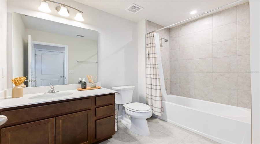 DAVENPORT, Florida 33837, 3 Bedrooms Bedrooms, ,2 BathroomsBathrooms,Residential,For Sale,ORCHID,0,MFRO6352541