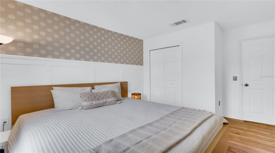 KISSIMMEE, Florida 34746, 3 Bedrooms Bedrooms, ,2 BathroomsBathrooms,Residential,For Sale,VERO BEACH,0,MFRO6354176