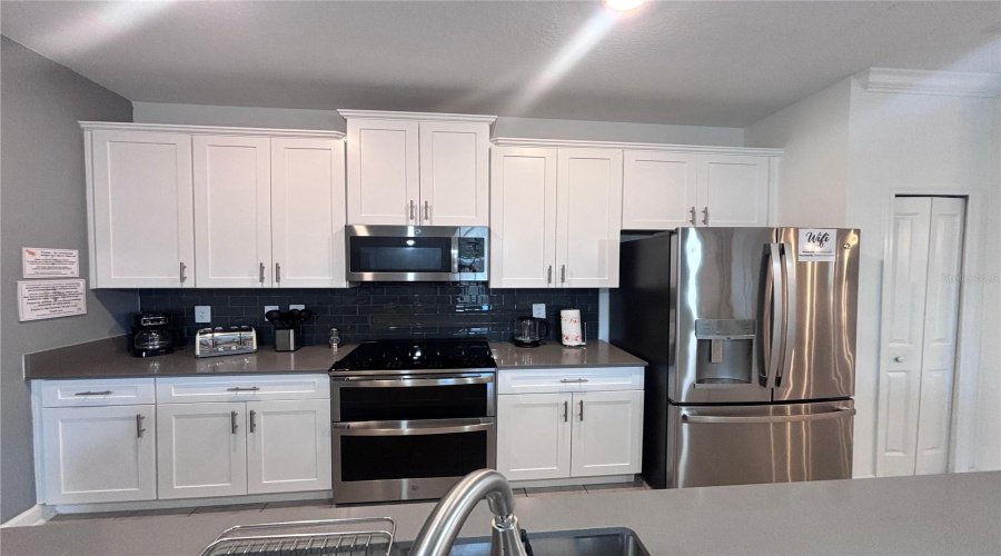 KISSIMMEE, Florida 34746, 4 Bedrooms Bedrooms, ,3 BathroomsBathrooms,Residential,For Sale,SCENE,0,MFRS5137043