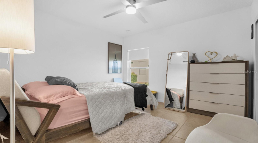 KISSIMMEE, Florida 34746, 4 Bedrooms Bedrooms, ,2 BathroomsBathrooms,Residential,For Sale,KINGFISHER,0,MFRO6354378