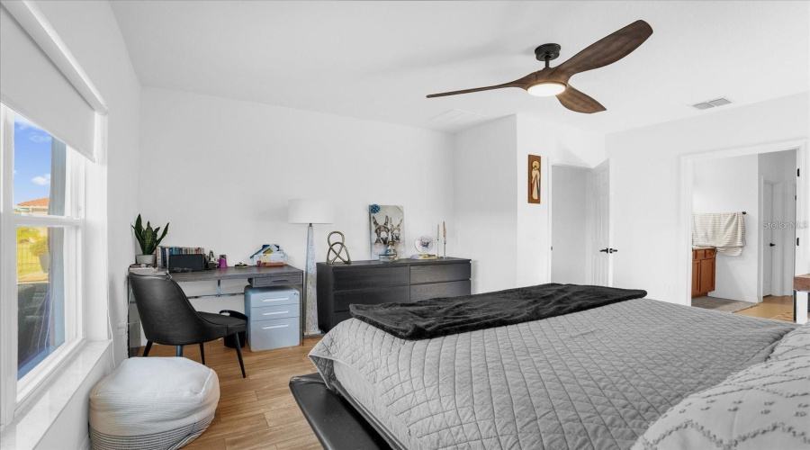 KISSIMMEE, Florida 34746, 4 Bedrooms Bedrooms, ,2 BathroomsBathrooms,Residential,For Sale,KINGFISHER,0,MFRO6354378