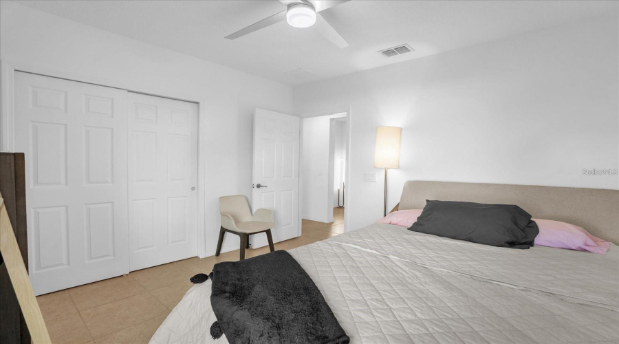 KISSIMMEE, Florida 34746, 4 Bedrooms Bedrooms, ,2 BathroomsBathrooms,Residential,For Sale,KINGFISHER,0,MFRO6354378