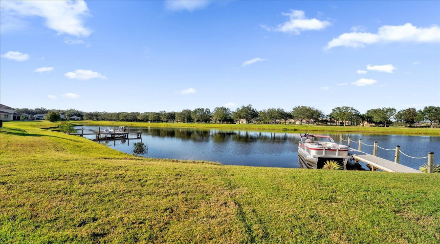 KISSIMMEE, Florida 34746, 4 Bedrooms Bedrooms, ,2 BathroomsBathrooms,Residential,For Sale,KINGFISHER,0,MFRO6354378