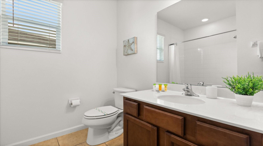 KISSIMMEE, Florida 34746, 8 Bedrooms Bedrooms, ,5 BathroomsBathrooms,Residential,For Sale,CABELLO,0,MFRO6262706